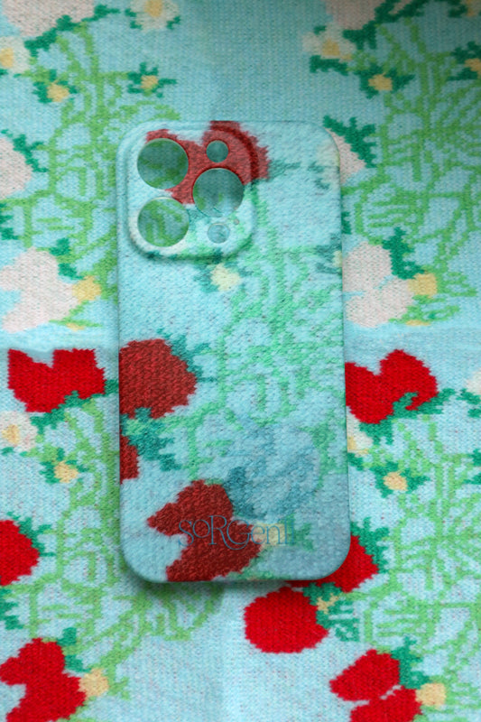 Knitted strawberry print phone case